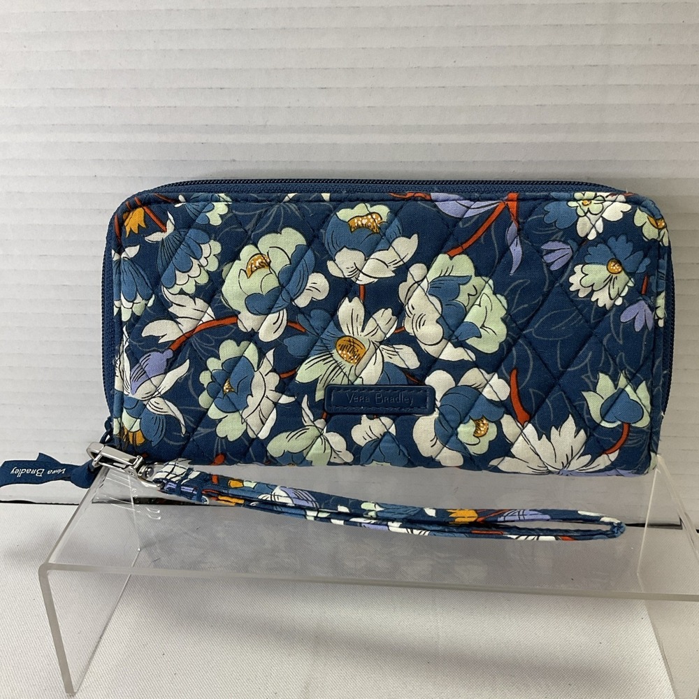 Vera Bradley Wristlet Wallet, Blue, Teal Floral Design W/‎ Silver accents.